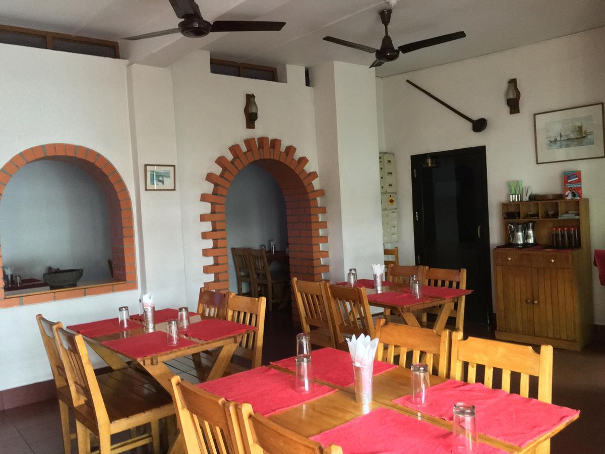 Homestead Hotel Коттаям Екстер'єр фото